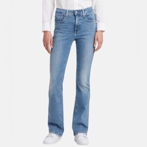 Levi’s 725 High Rise Bootcut